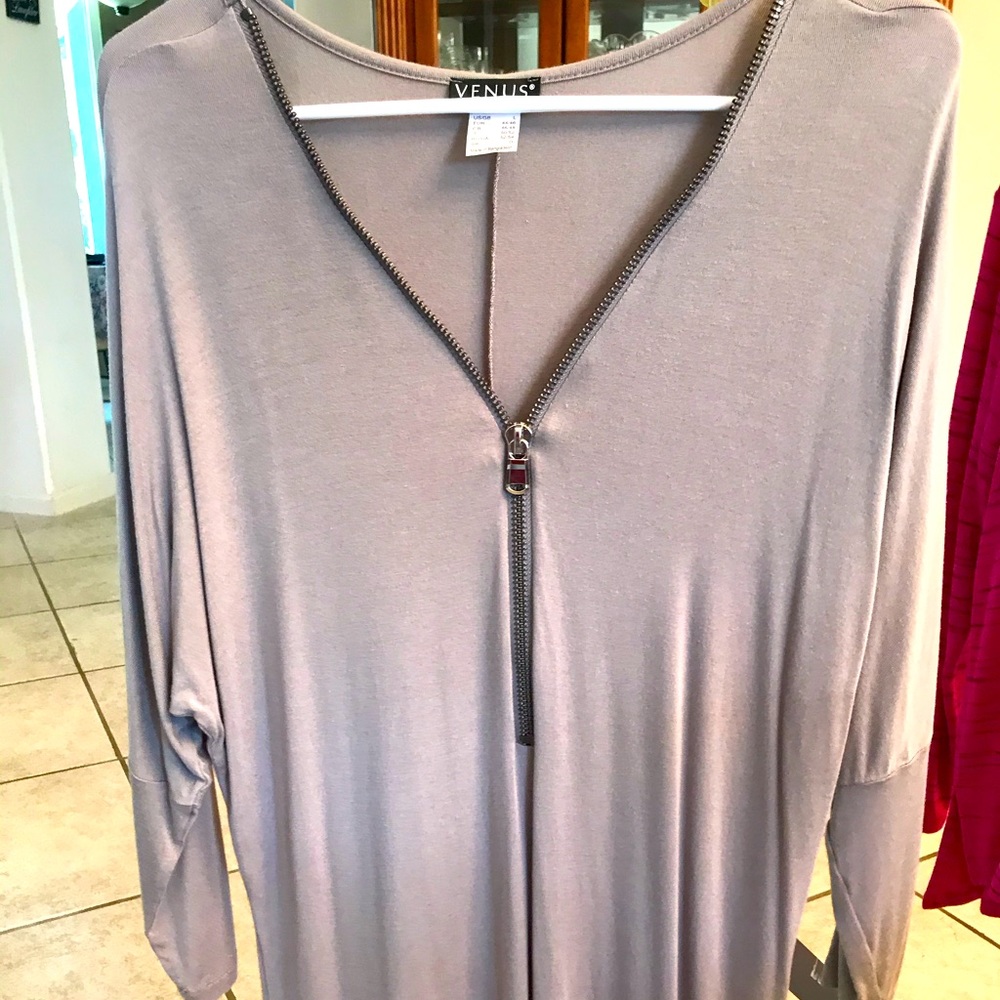 Women’s Top